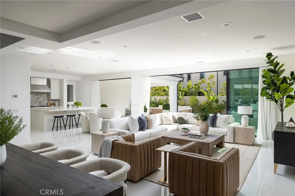 104 Interstellar Irvine, CA 92618