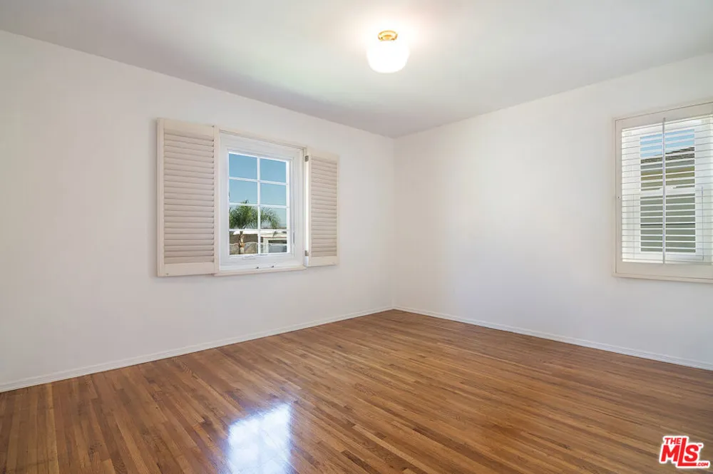 12100 Marine Street Los Angeles, CA 90066