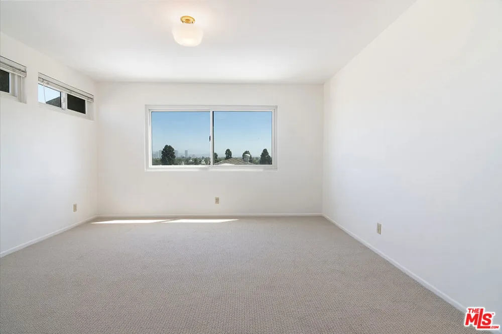 12100 Marine Street Los Angeles, CA 90066