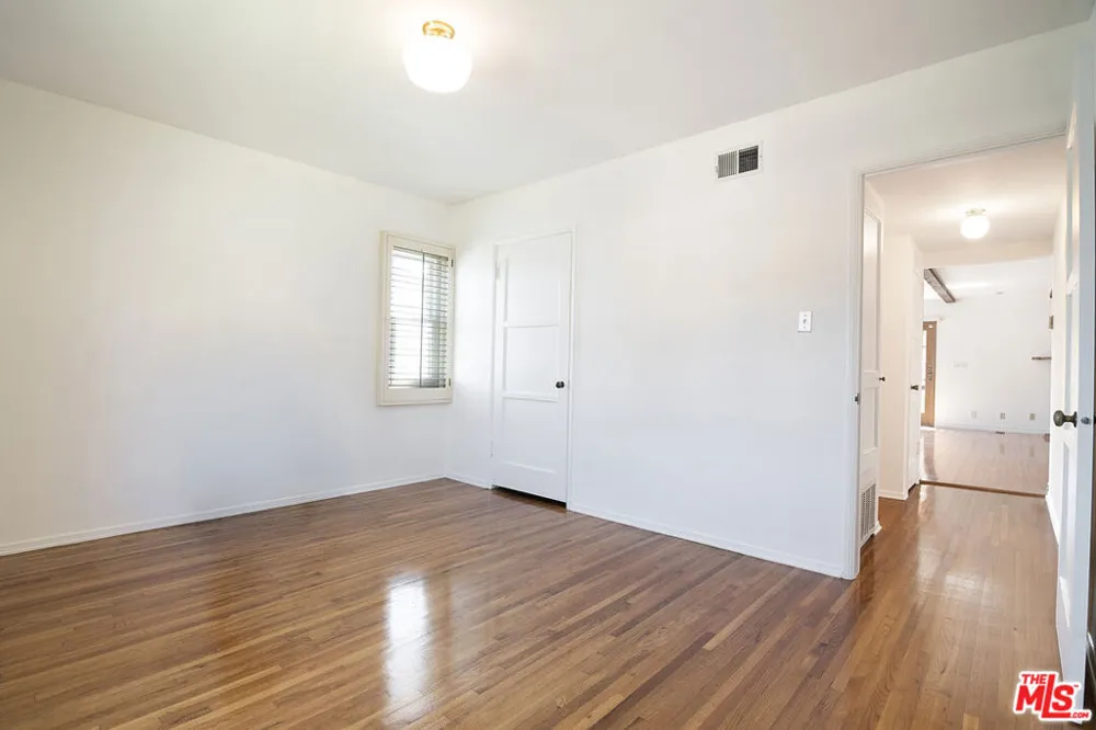 12100 Marine Street Los Angeles, CA 90066