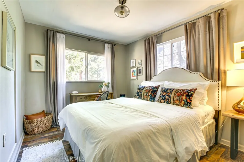 652 E Victoria Court Lake Arrowhead, CA 92352