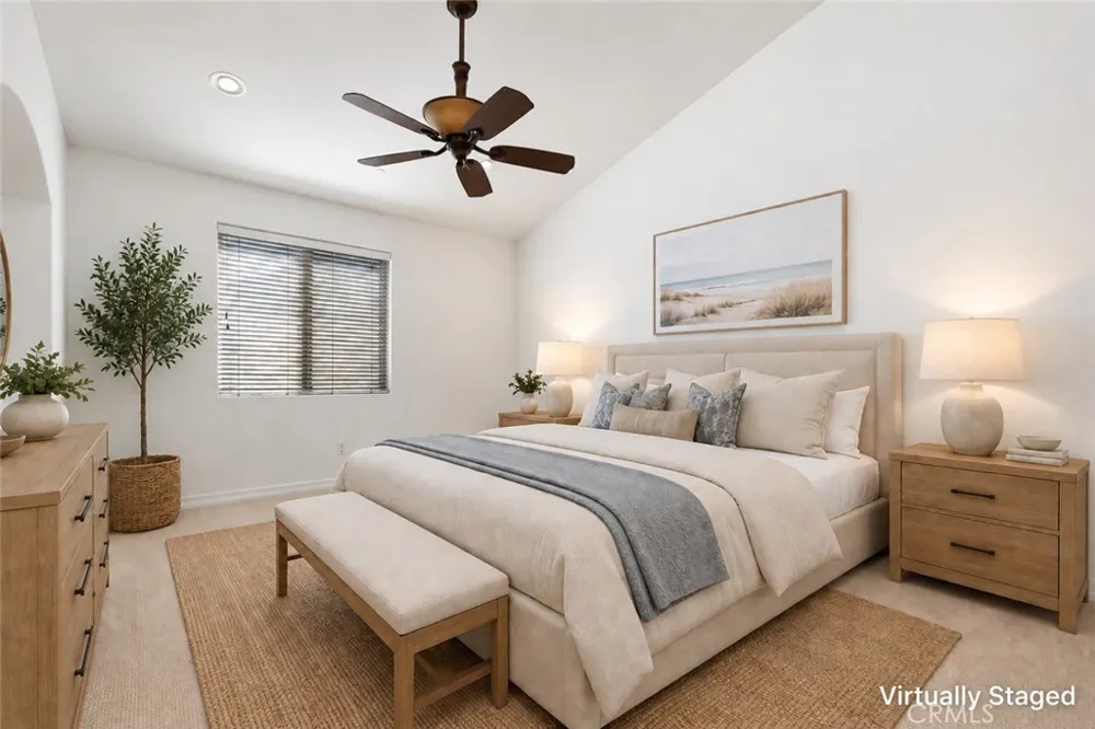 1551 Artesia Boulevard #4 Manhattan Beach, CA 90266