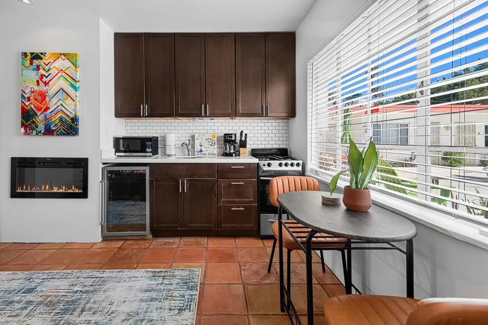 314 E Stevens Road #2 Palm Springs, CA 92262