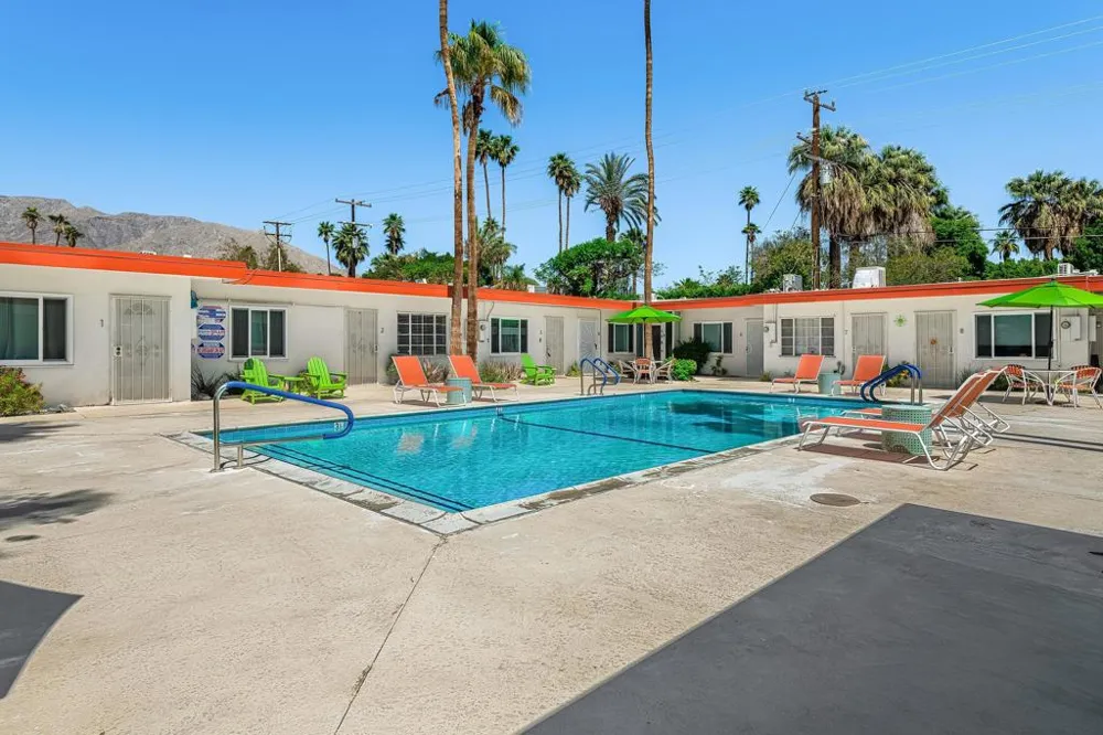 314 E Stevens Road #2 Palm Springs, CA 92262