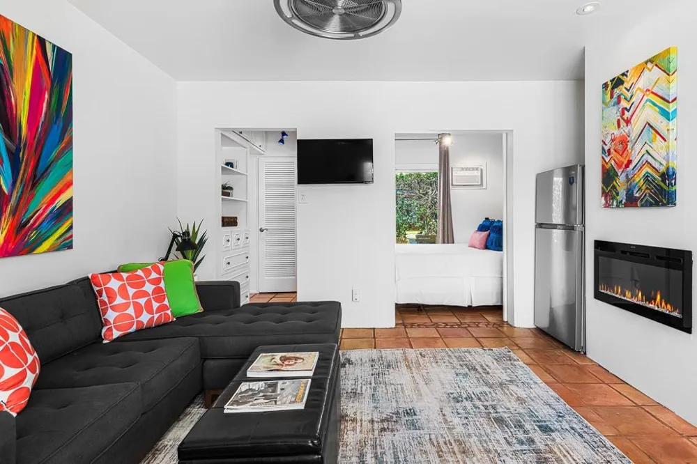 314 E Stevens Road #2 Palm Springs, CA 92262
