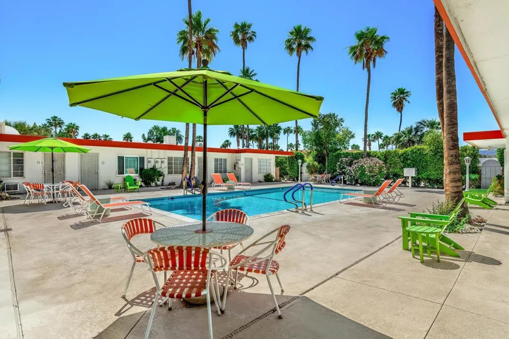 314 E Stevens Road #2 Palm Springs, CA 92262
