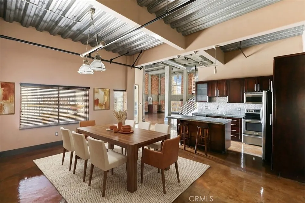 312 W 5th Street #1204 Los Angeles, CA 90013