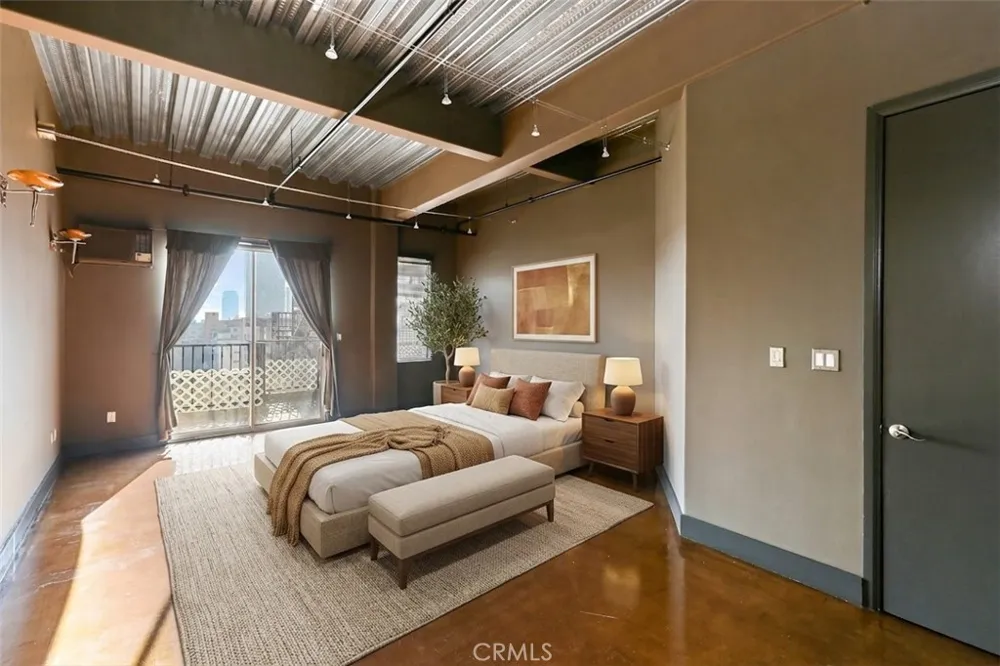 312 W 5th Street #1204 Los Angeles, CA 90013