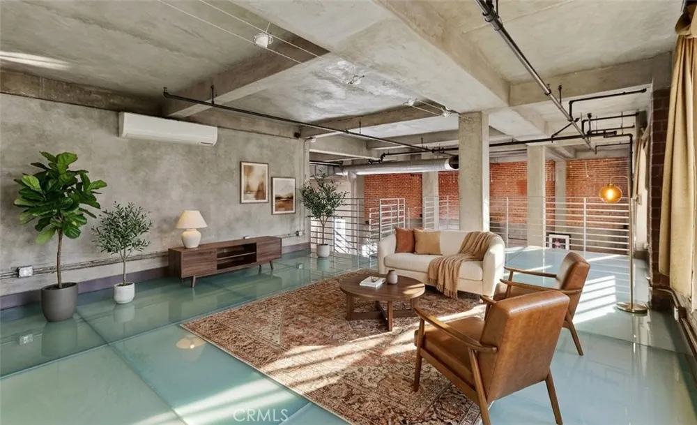 312 W 5th Street #1204 Los Angeles, CA 90013