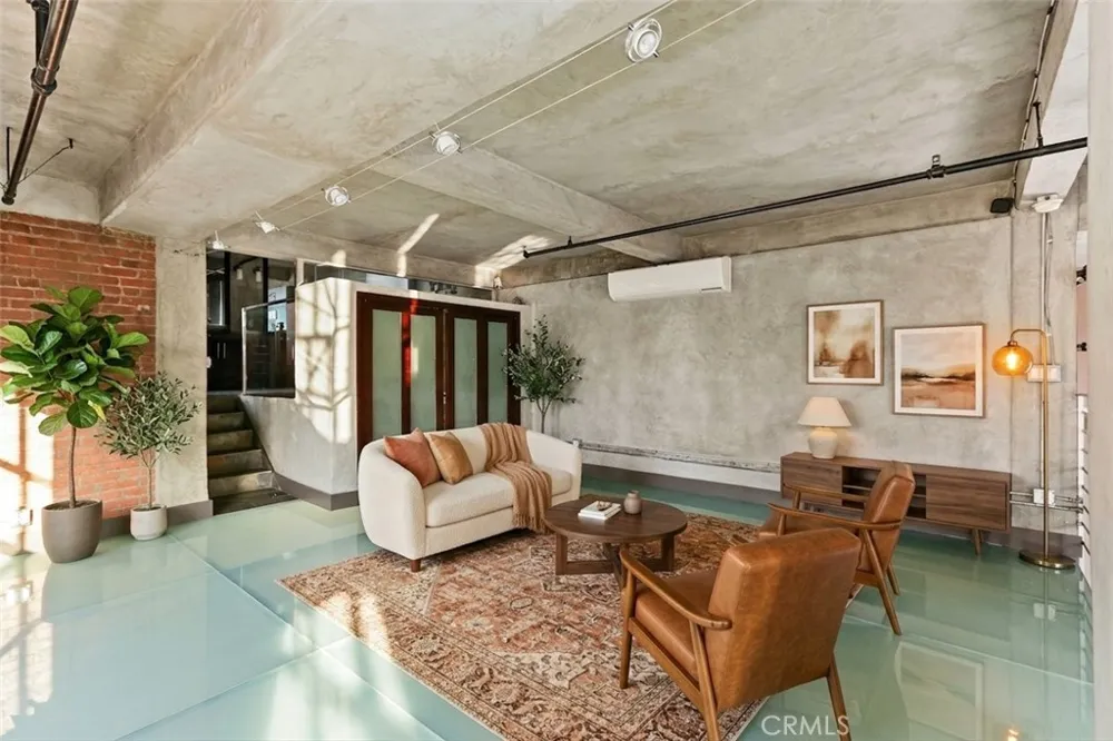 312 W 5th Street #1204 Los Angeles, CA 90013
