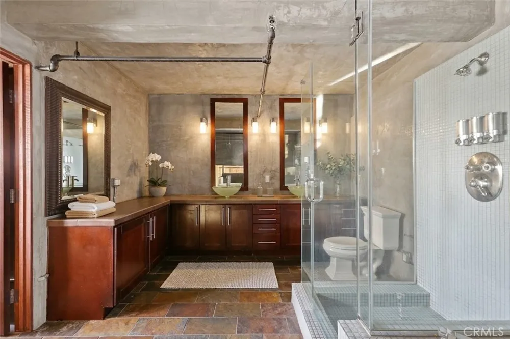 312 W 5th Street #1204 Los Angeles, CA 90013