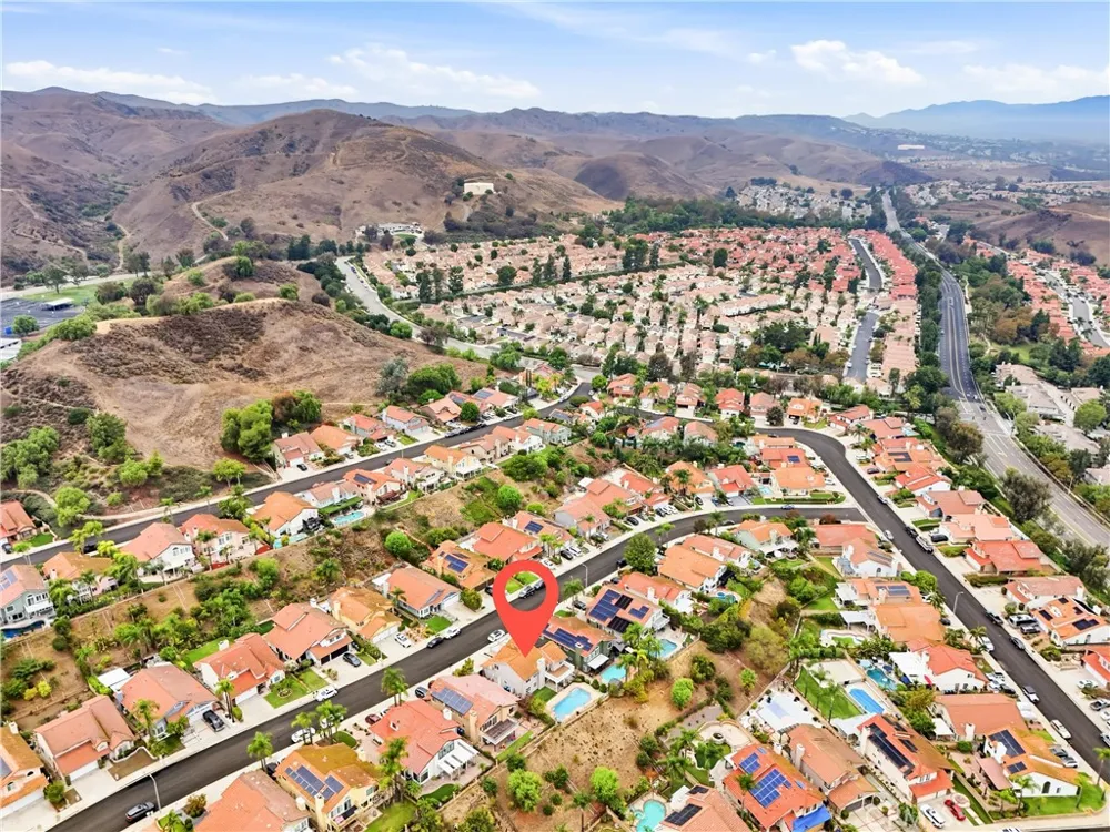17911 Paseo Del Sol Chino Hills, CA 91709