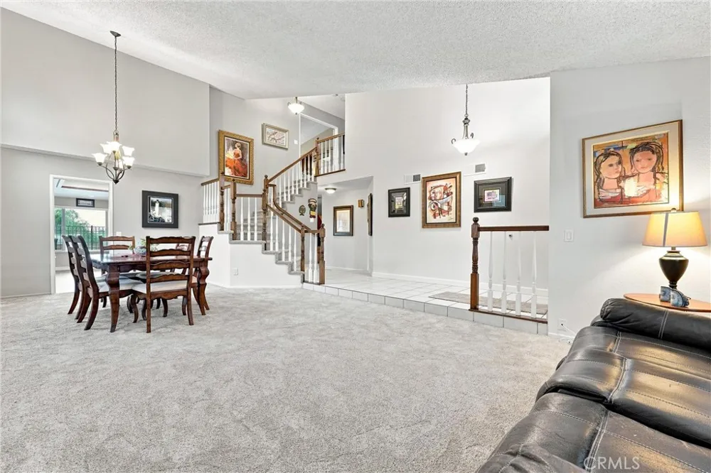 17911 Paseo Del Sol Chino Hills, CA 91709