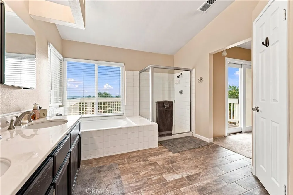 17911 Paseo Del Sol Chino Hills, CA 91709
