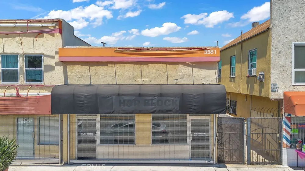 3583 E 1st St East Los Angeles, CA 90063
