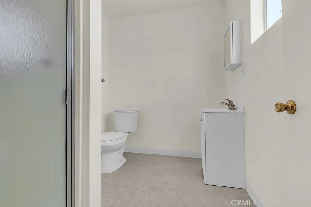 3583 E 1st St East Los Angeles, CA 90063