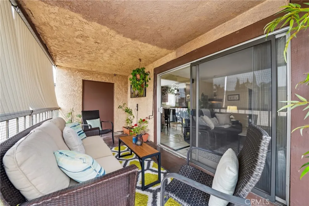 16322 Eucalyptus Avenue #7 Bellflower, CA 90706