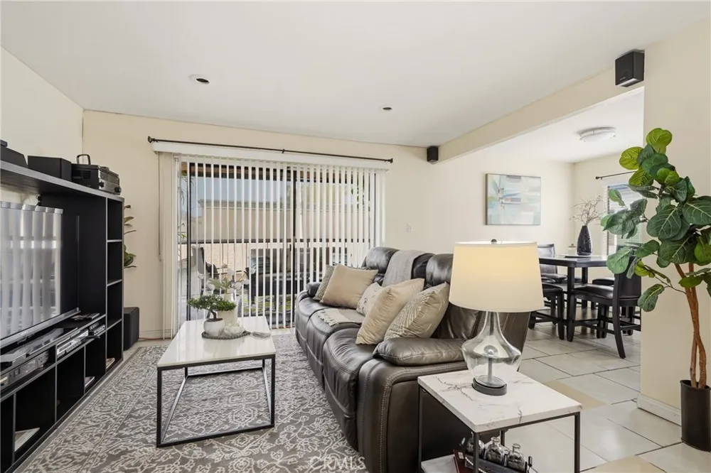 16322 Eucalyptus Avenue #7 Bellflower, CA 90706