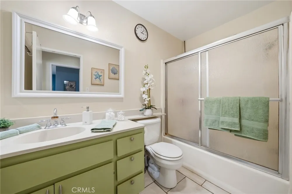 16322 Eucalyptus Avenue #7 Bellflower, CA 90706