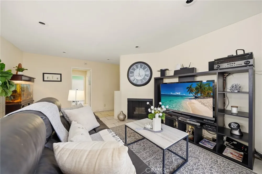 16322 Eucalyptus Avenue #7 Bellflower, CA 90706