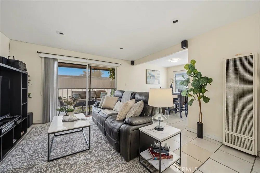 16322 Eucalyptus Avenue #7 Bellflower, CA 90706