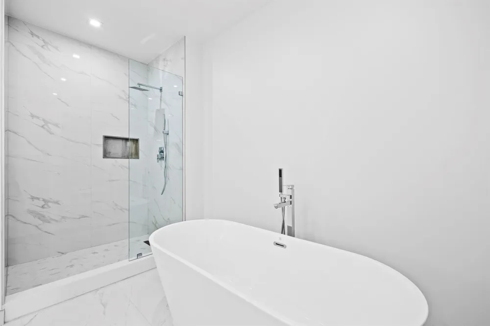 220 Lake Shore Drive #1608 Lake Park, FL 33403