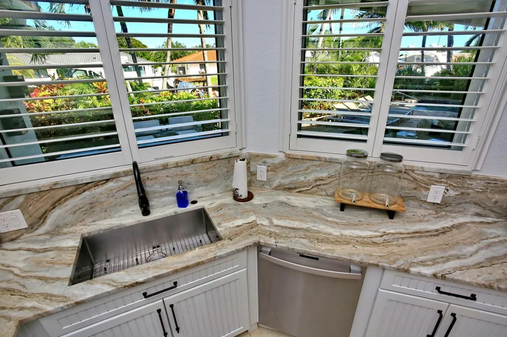 4110 NE 27TH AVENUE Lighthouse Point, FL 33064