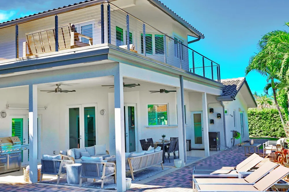 4110 NE 27TH AVENUE Lighthouse Point, FL 33064