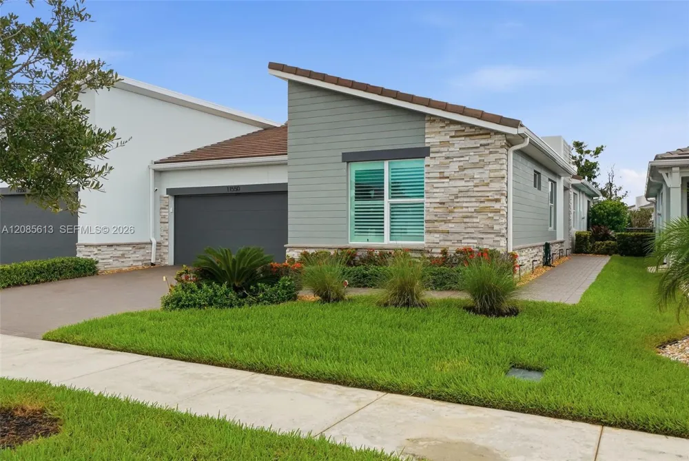 11550 SW Viridian Blvd Port St. Lucie, FL 34987