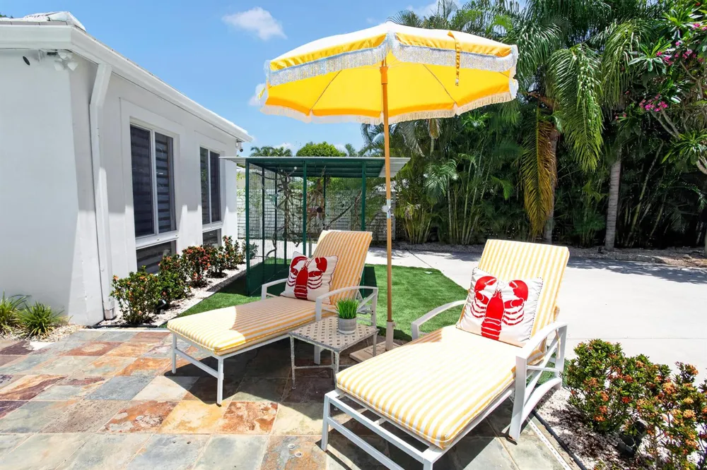 714 S Atlantic Drive Lantana, FL 33462