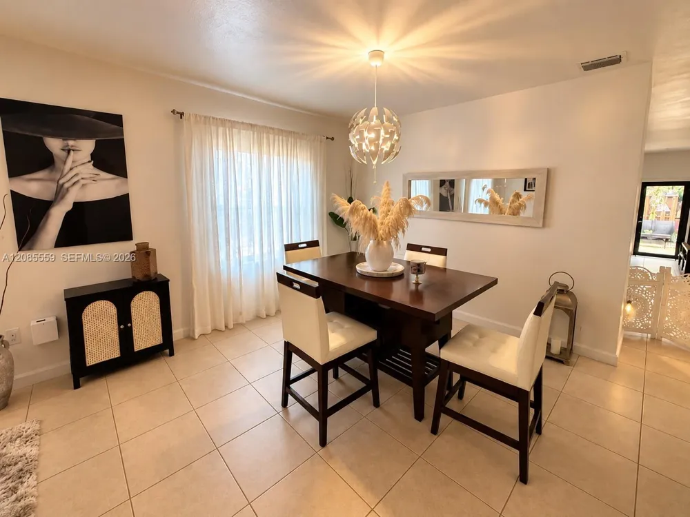 15455 SW 173rd St Miami, FL 33187