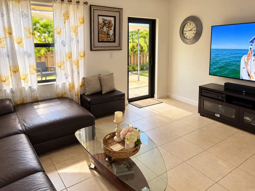 15455 SW 173rd St Miami, FL 33187