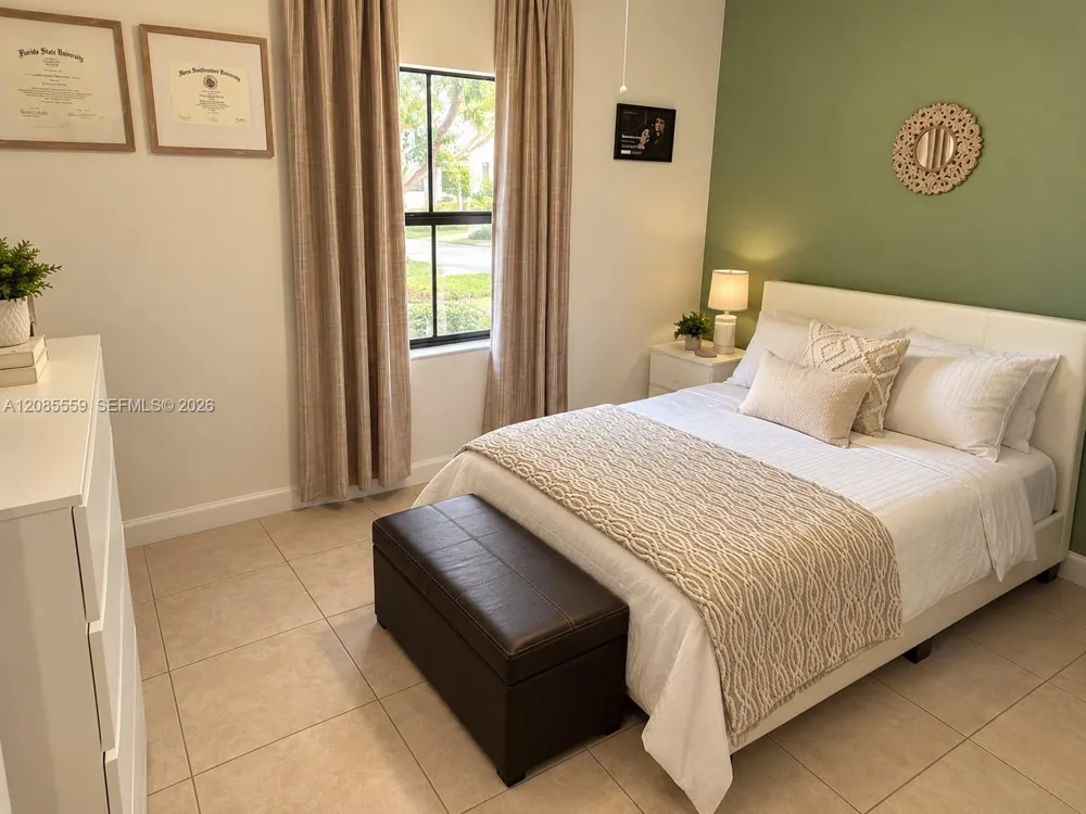 15455 SW 173rd St Miami, FL 33187
