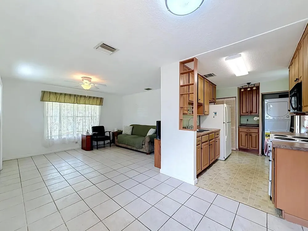 2573 NW 58th Avenue Margate, FL 33063