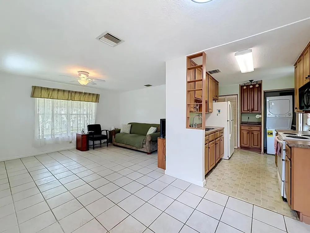 2573 NW 58th Avenue Margate, FL 33063