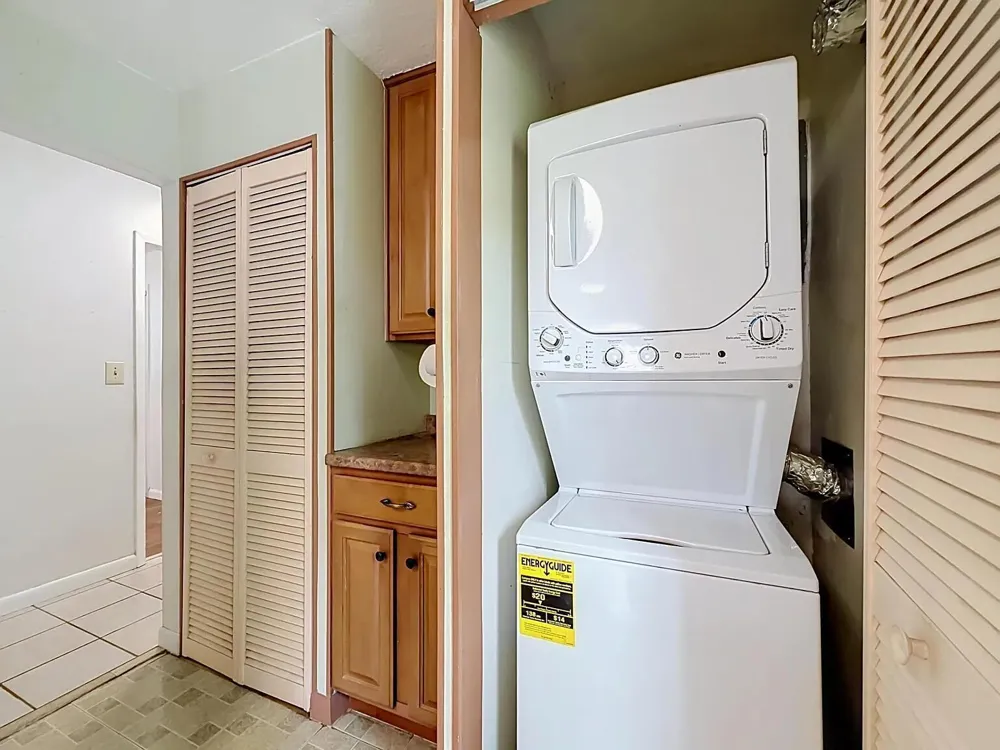 2573 NW 58th Avenue Margate, FL 33063