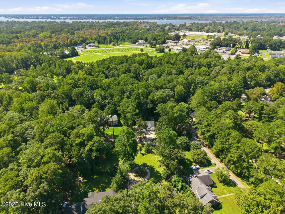 101 Hillside Drive Washington, NC 27889