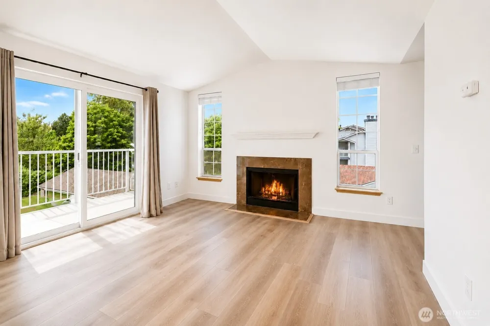 7453 Newcastle Golf Club Road #J301 Newcastle, WA 98059