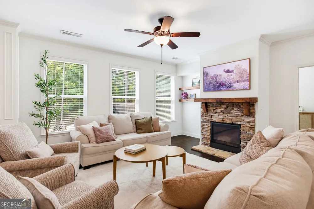 158 Lilyfield LN Acworth, GA 30101