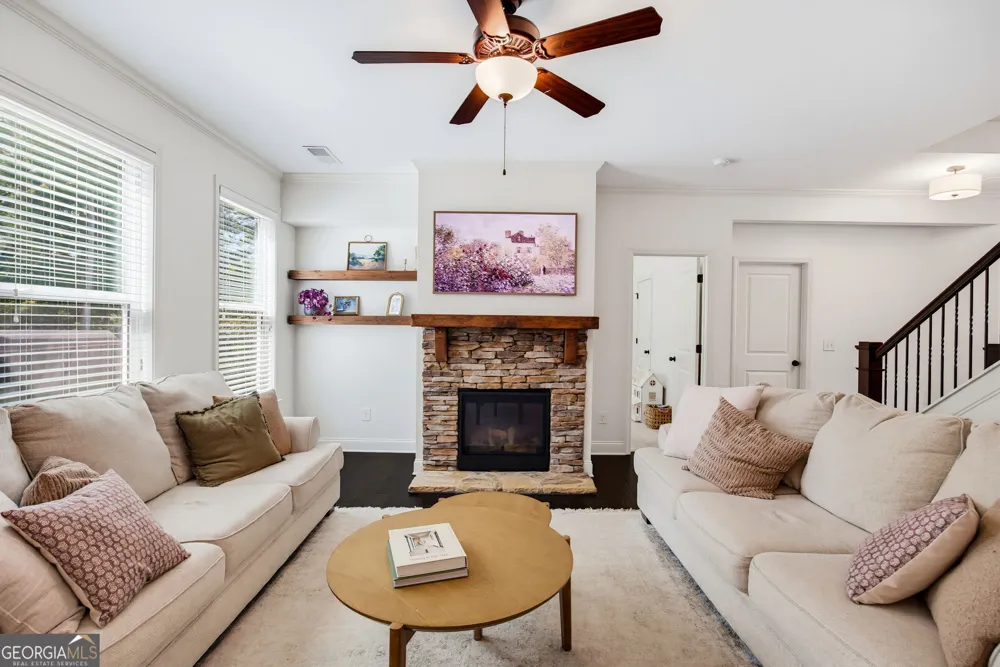 158 Lilyfield LN Acworth, GA 30101