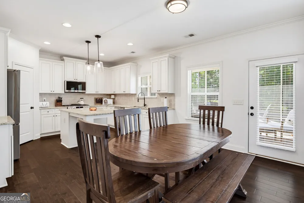 158 Lilyfield LN Acworth, GA 30101