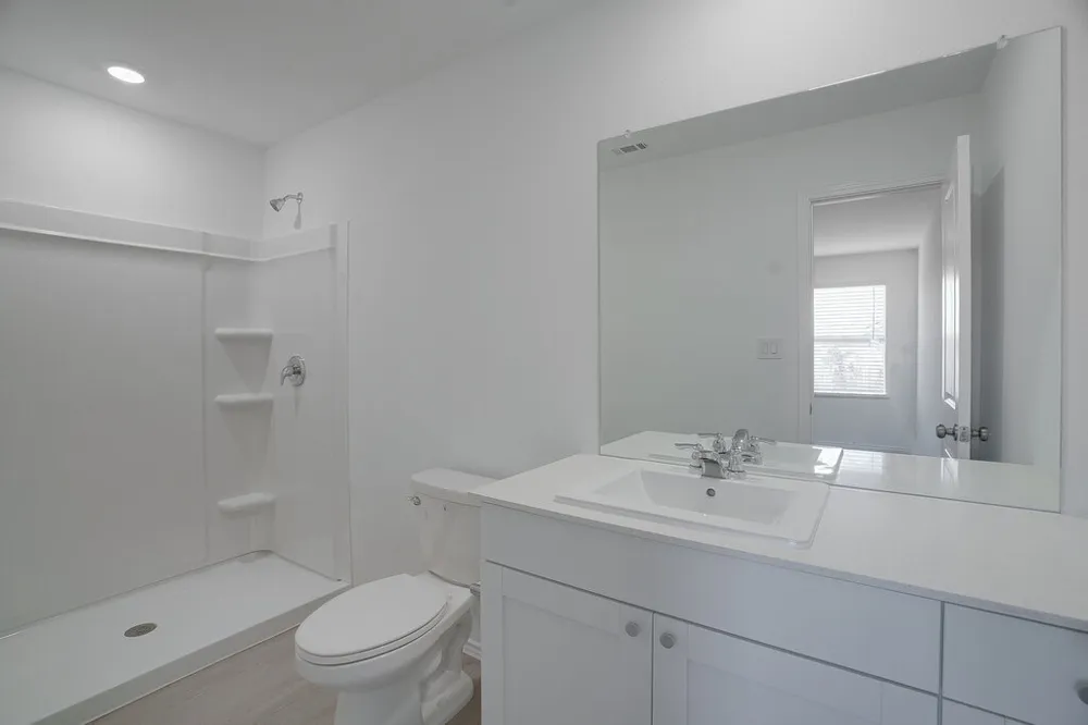 433 Whoopers Loop Uhland, TX 78640