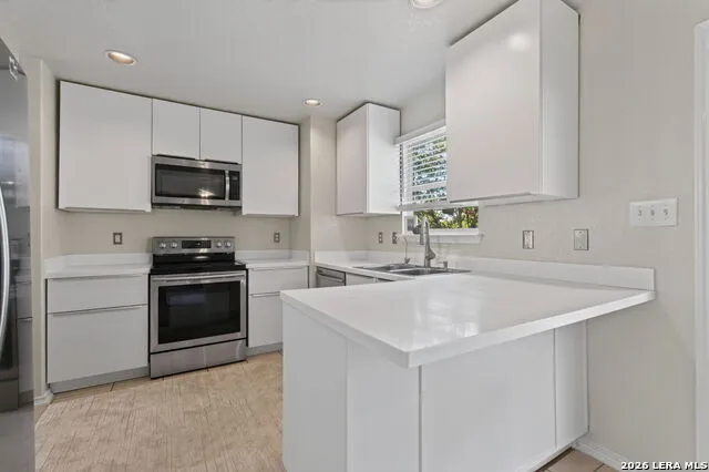 5307 DANNELLY FLD San Antonio, TX 78227