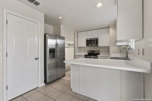 5307 DANNELLY FLD San Antonio, TX 78227