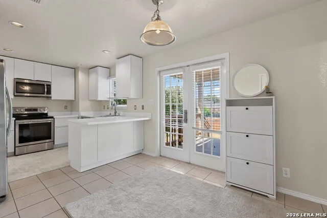 5307 DANNELLY FLD San Antonio, TX 78227
