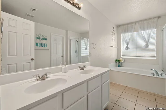 5307 DANNELLY FLD San Antonio, TX 78227