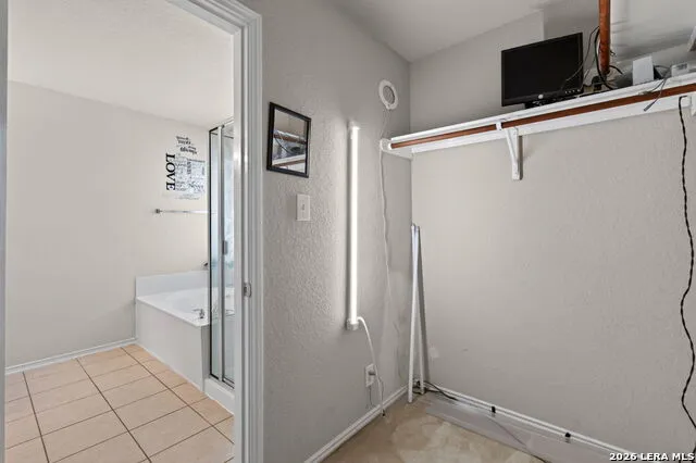5307 DANNELLY FLD San Antonio, TX 78227