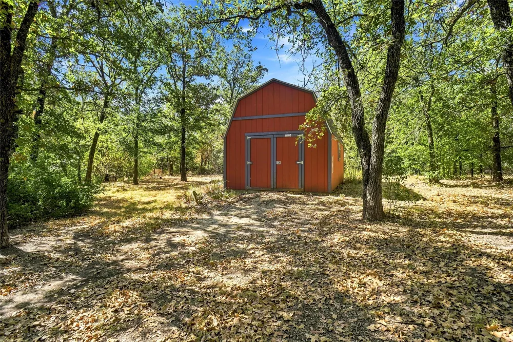676 Boling Ranch Road Azle, TX 76020