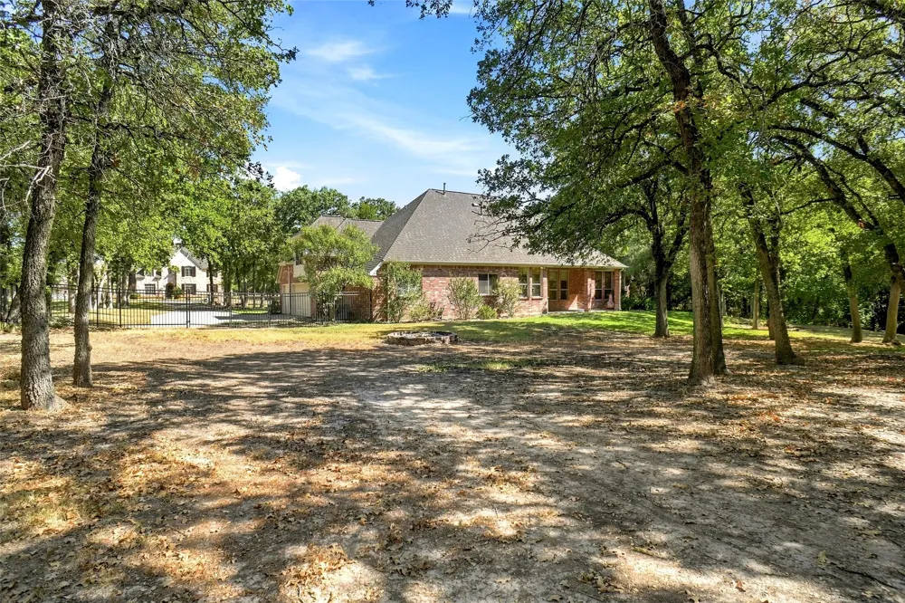 676 Boling Ranch Road Azle, TX 76020