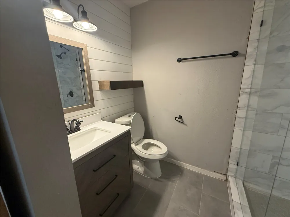 355 Ridgecrest Drive Saginaw, TX 76179